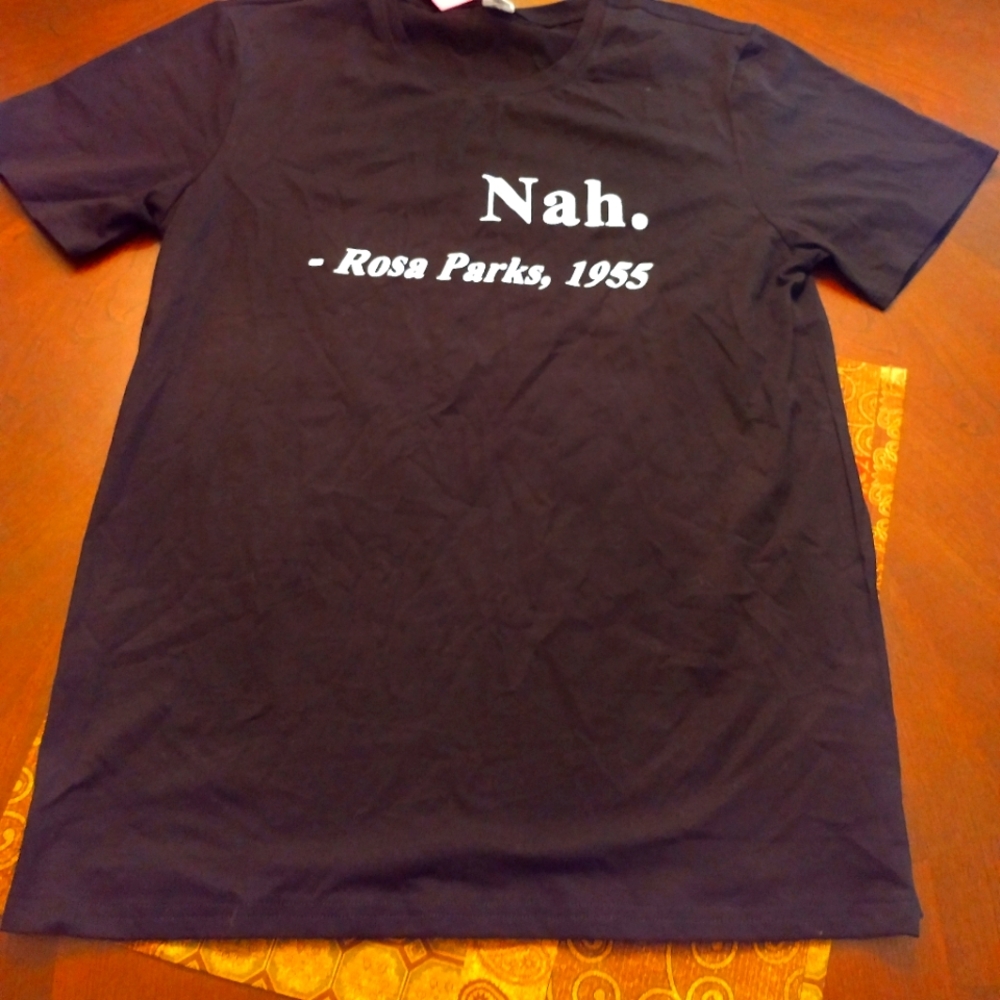 Rosa Parks tee 🚌🚍 NWT FINAL MARKDOWN PRICE